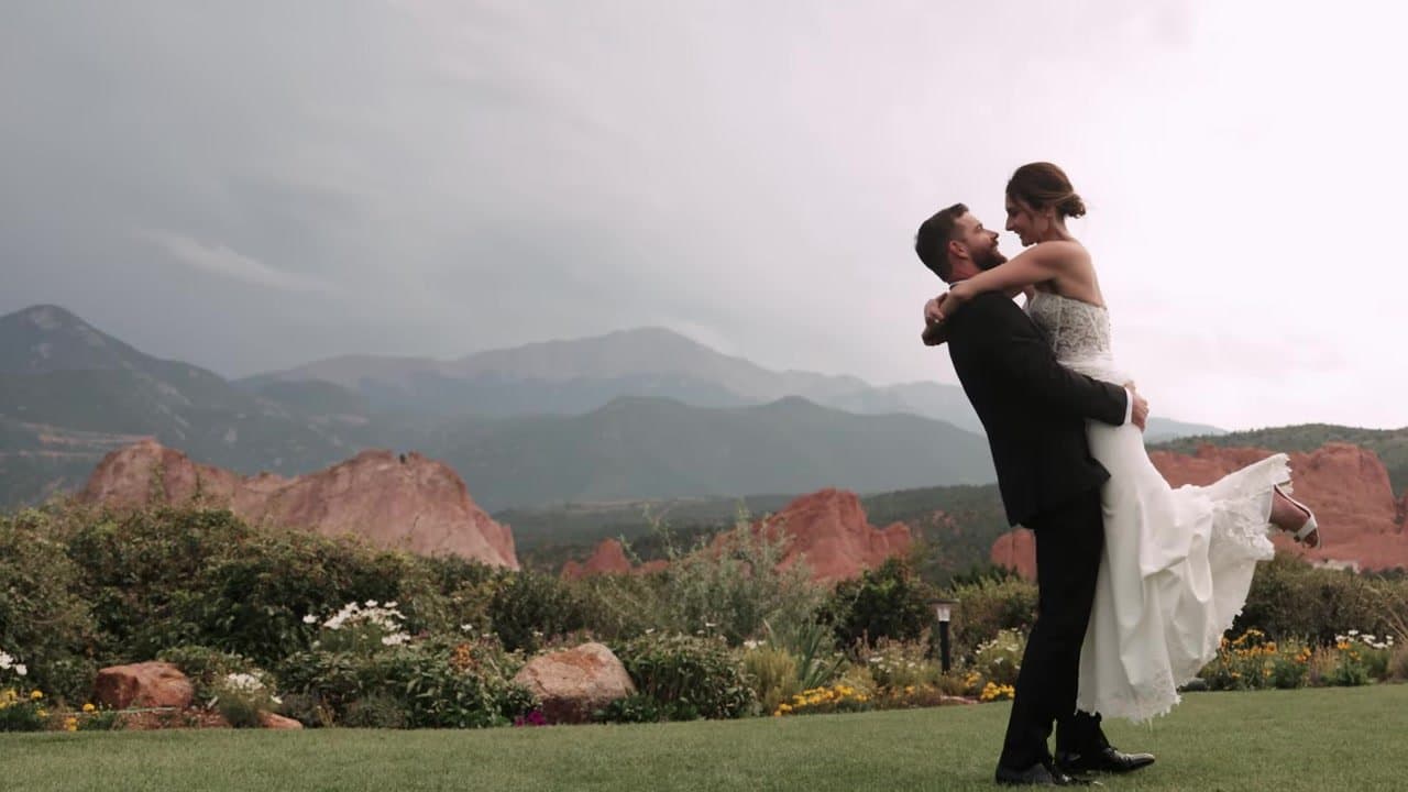 Garden of the Gods Wedding with Super 8 Film in Colorado Springs