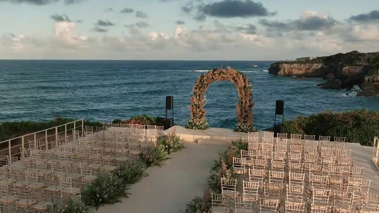 Felix and Victoria's Cliffside Wedding in the Dominican Republic