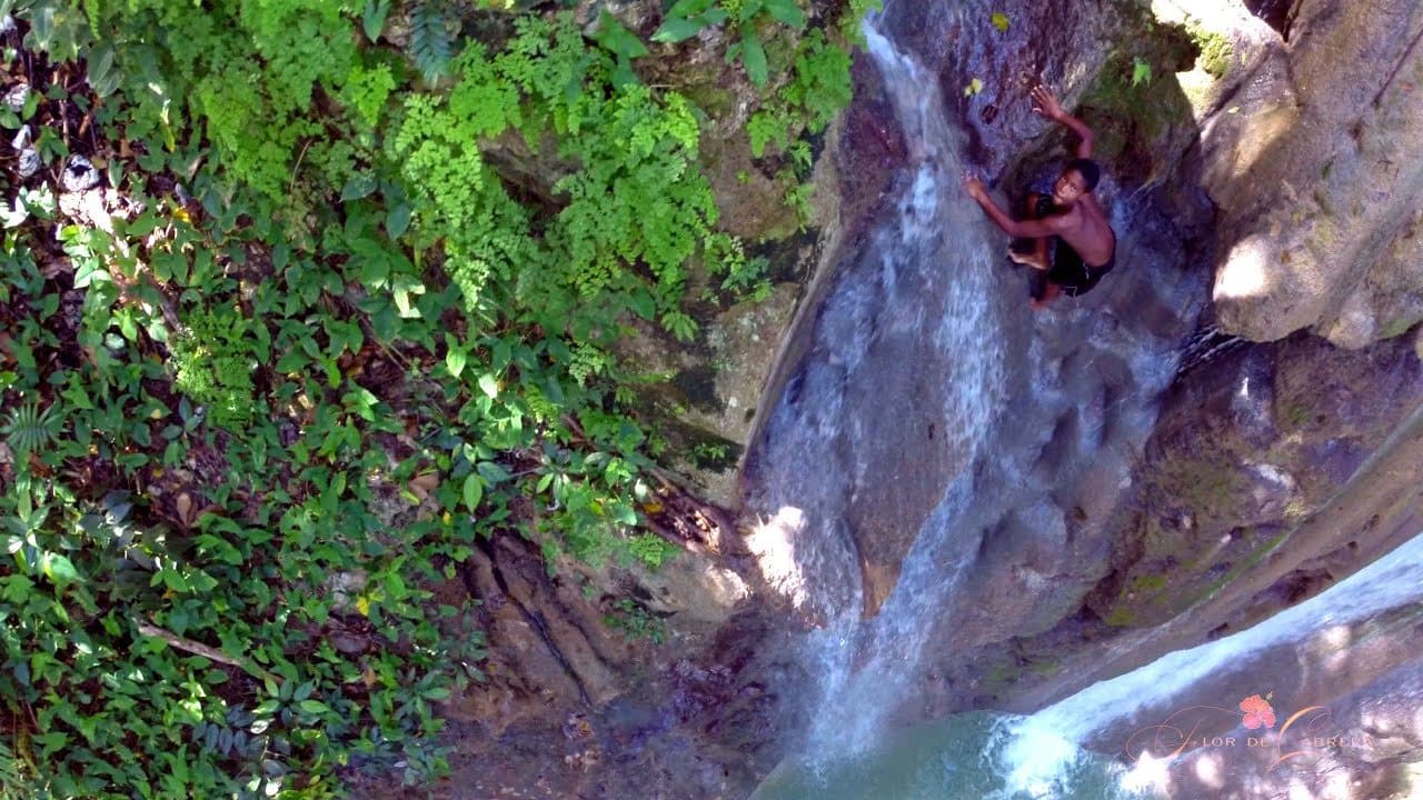 Cliff Jumping - El Saltadero Waterfall Cabrara